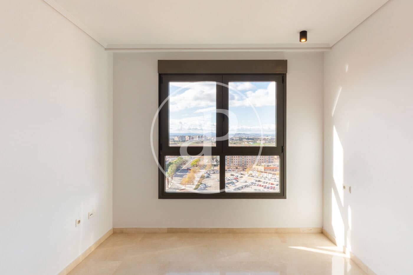 3 quarto Apartamento para arrendar em Valencia cidade - 1 850 € (Ref: 9465660)