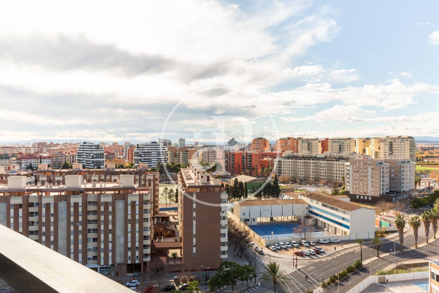 3 quarto Apartamento para arrendar em Valencia cidade - 1 850 € (Ref: 9465660)