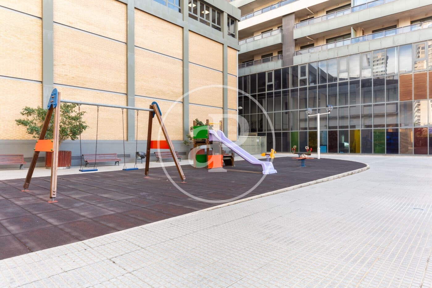 3 quarto Apartamento para arrendar em Valencia cidade - 1 850 € (Ref: 9465660)