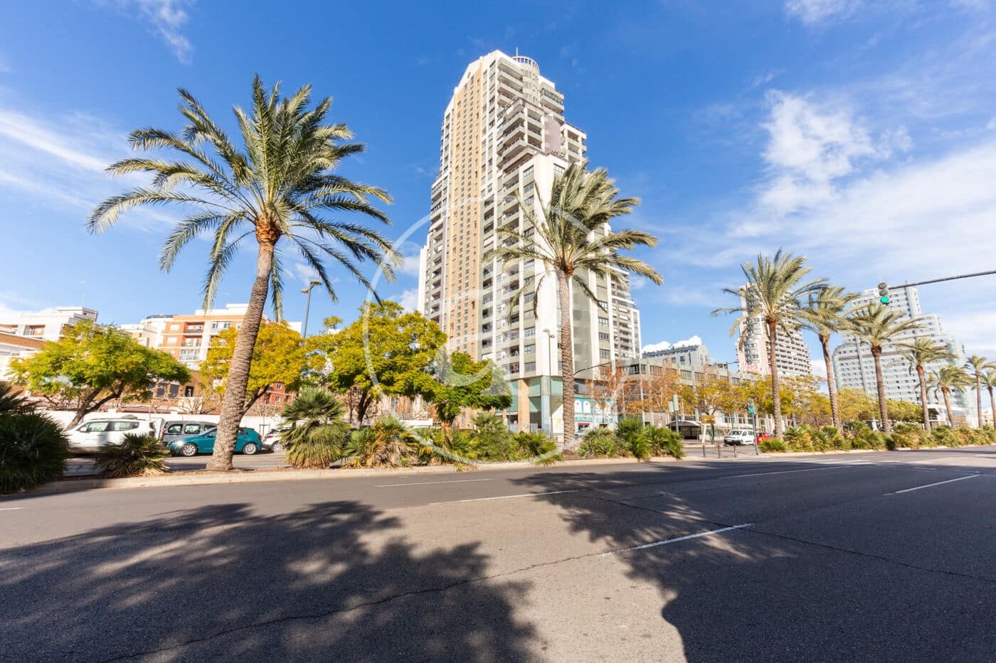 3 quarto Apartamento para arrendar em Valencia cidade - 1 850 € (Ref: 9465660)