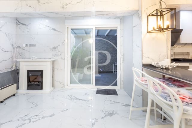 2 soveværelse Lejlighed til salg i Mont-Olivet, Valencia by - € 580.000 (Ref: 9468529)