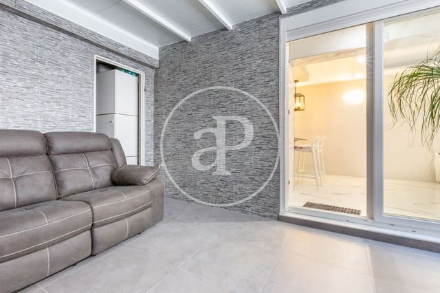 2 soveværelse Lejlighed til salg i Mont-Olivet, Valencia by - € 580.000 (Ref: 9468529)