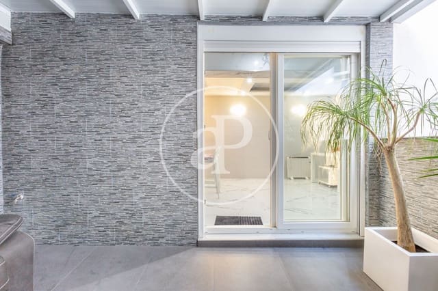 2 soveværelse Lejlighed til salg i Mont-Olivet, Valencia by - € 580.000 (Ref: 9468529)