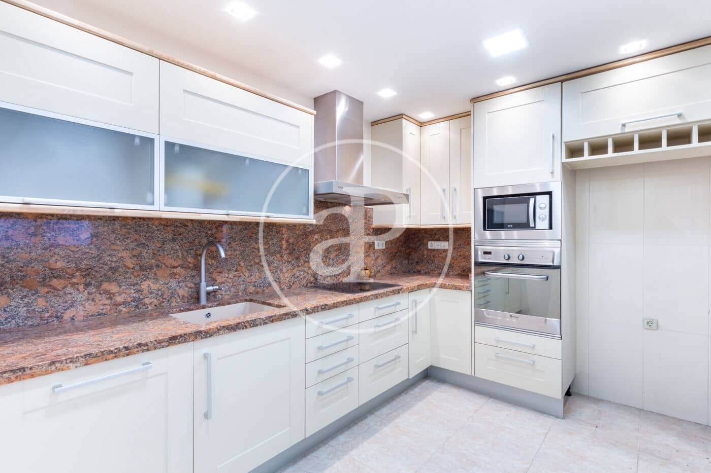 3 makuuhuone Huoneisto myytävänä paikassa Valencia kaupunki - 395 000 € (Ref: 9468530)