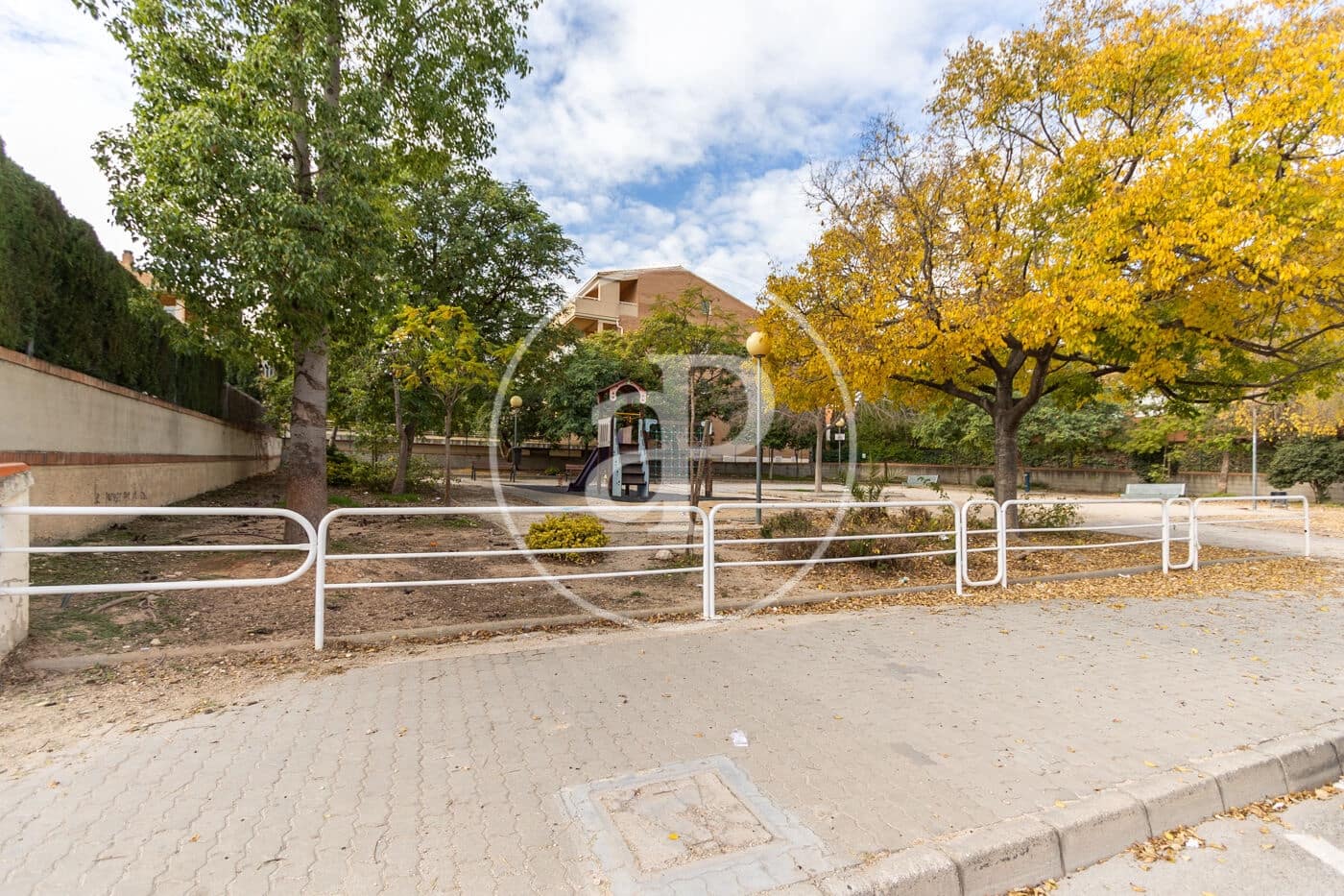 Landgrundstück zu verkaufen in Chiva - 110.000 € (Ref: 9468531)