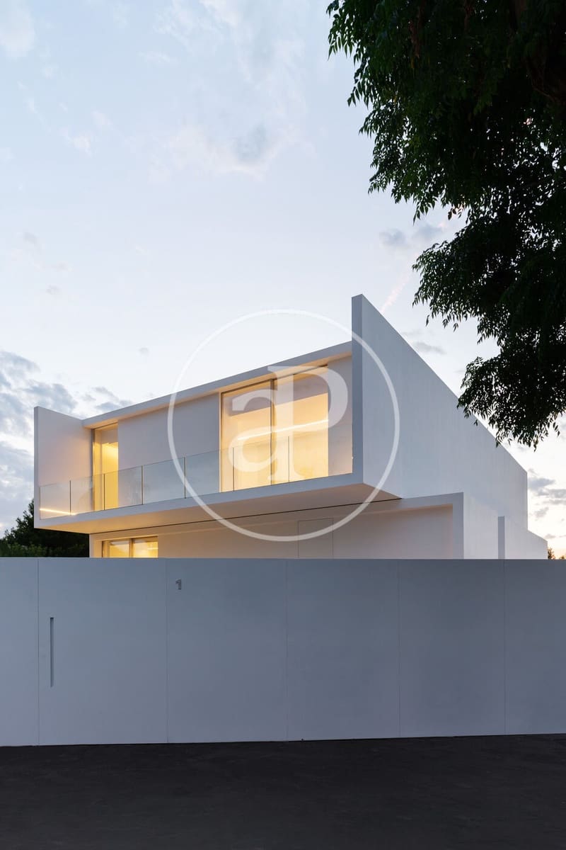 6 bedroom Villa for sale in Betera with pool - € 2,960,000 (Ref: 9468532)