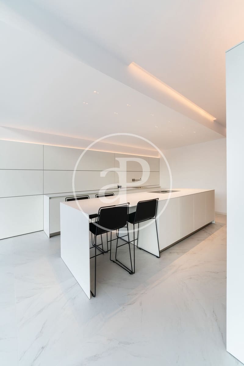 6 bedroom Villa for sale in Betera with pool - € 2,960,000 (Ref: 9468532)