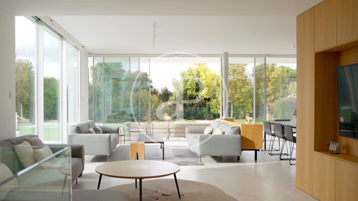 6 bedroom Villa for sale in Betera with pool - € 2,960,000 (Ref: 9468532)