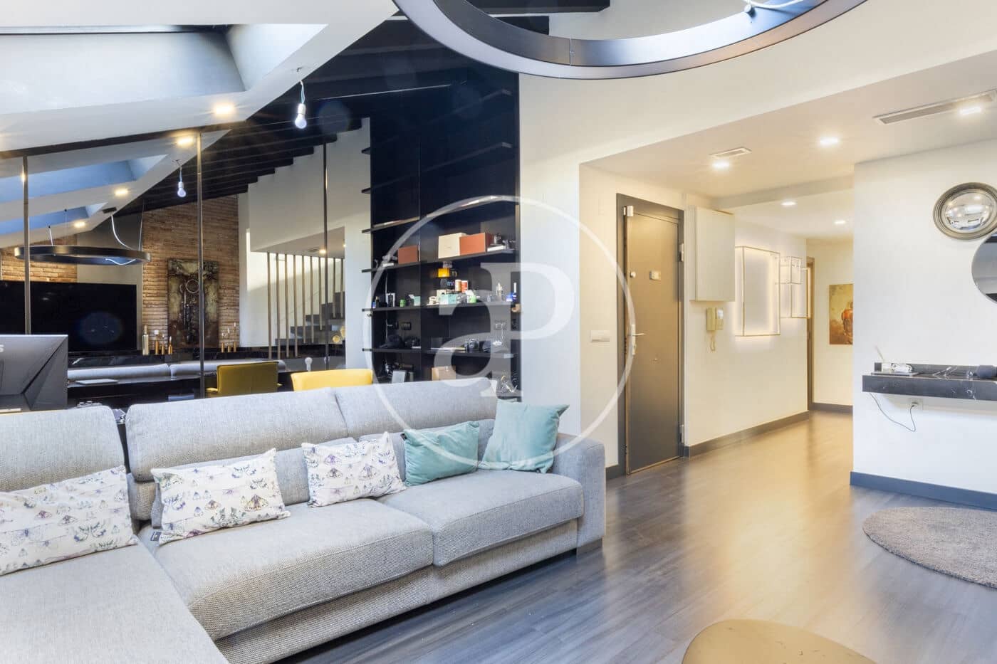 2 Zimmer Penthouse zu verkaufen in Valencia Stadt - 670.000 € (Ref: 9470467)