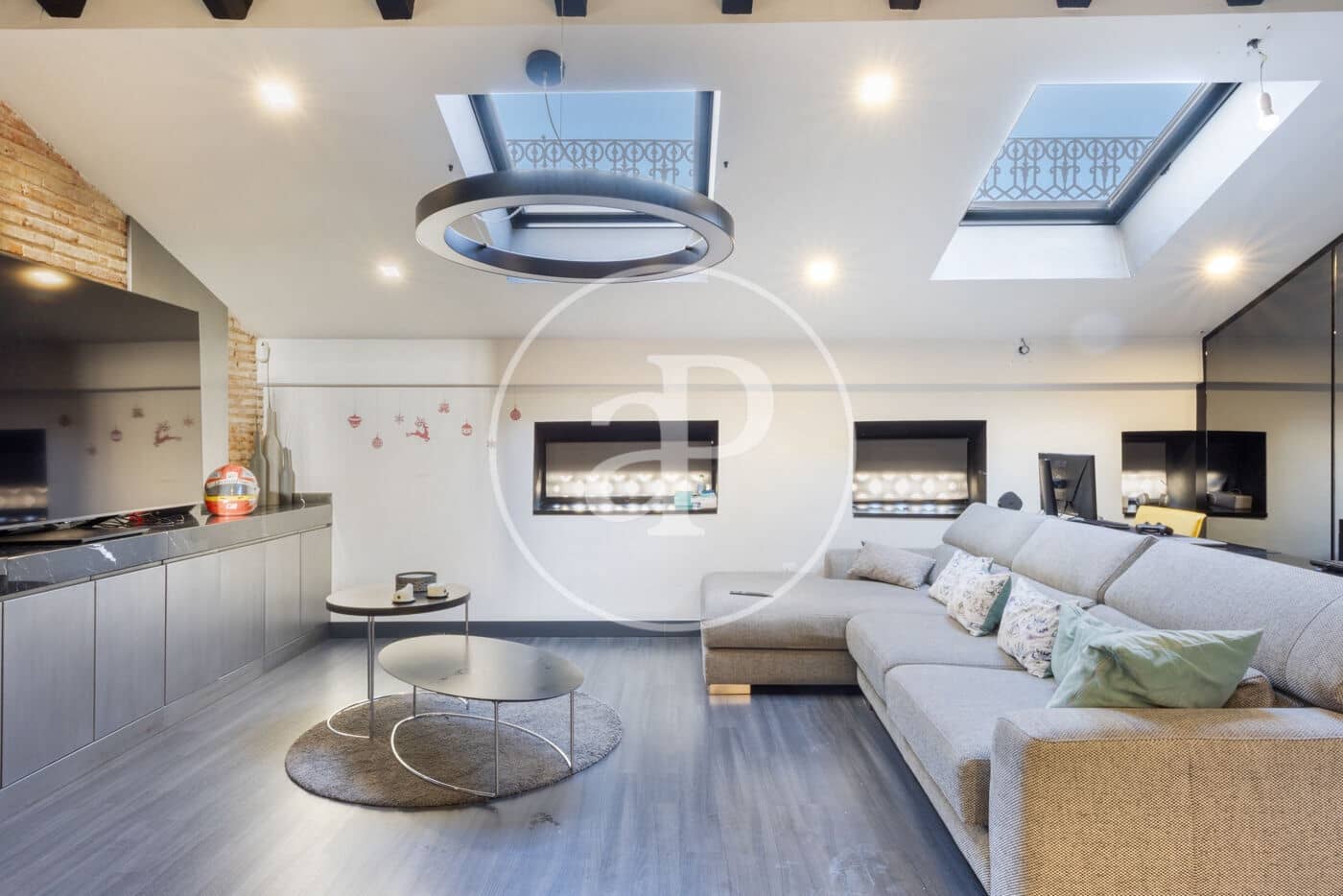 2 Zimmer Penthouse zu verkaufen in Valencia Stadt - 670.000 € (Ref: 9470467)