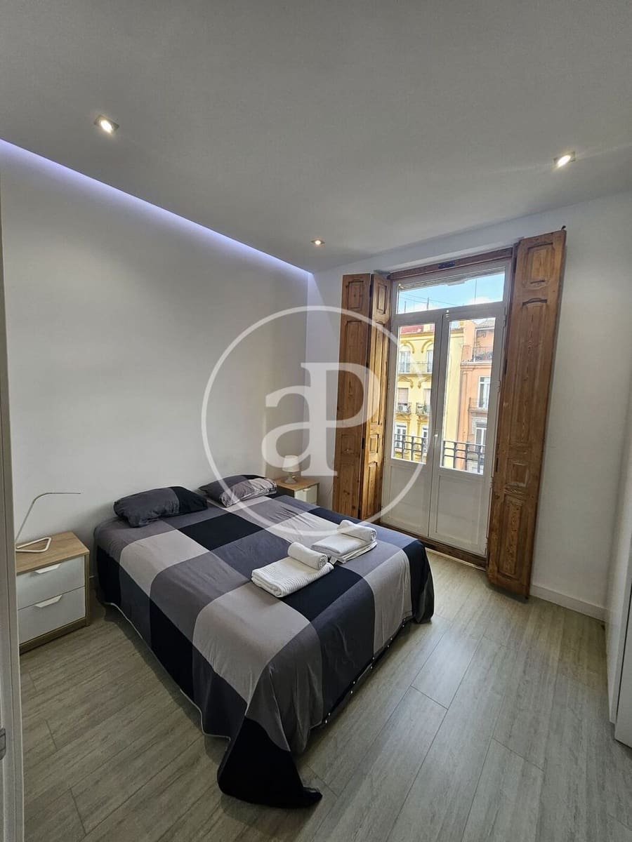 2 soverom Leilighet til leie i Valencia by - € 1 500 (Ref: 9473040)