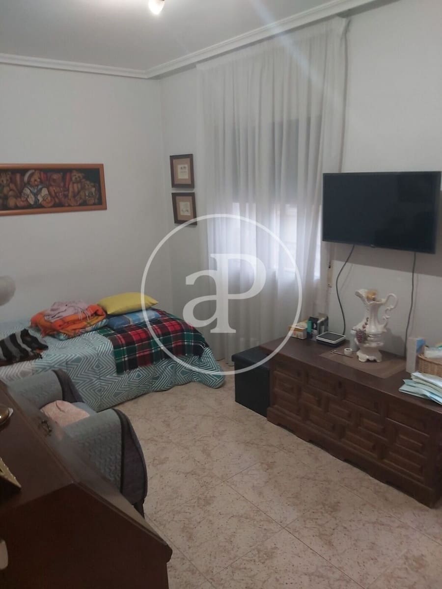 5 soveværelse Villa til salg i Alicante by - € 315.000 (Ref: 9474257)