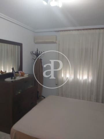 5 soveværelse Villa til salg i Florida Baja, Alicante by - € 315.000 (Ref: 9474257)