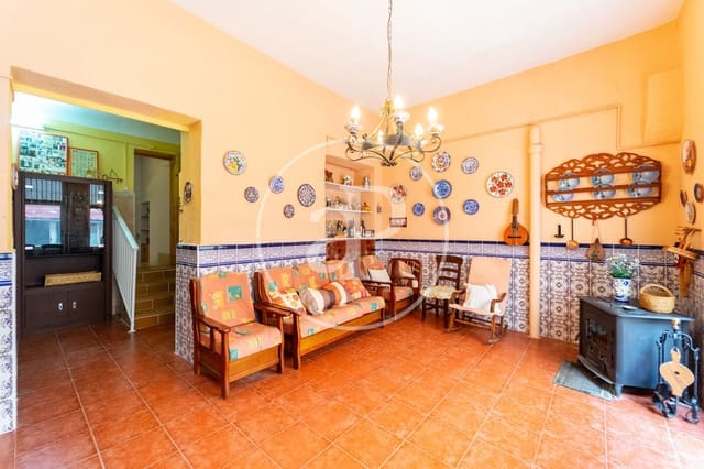 5 soverom Villa til salgs i Florida Baja, Alicante by - € 315 000 (Ref: 9474257)