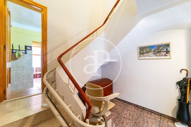 5 soverom Villa til salgs i Florida Baja, Alicante by - € 315 000 (Ref: 9474257)