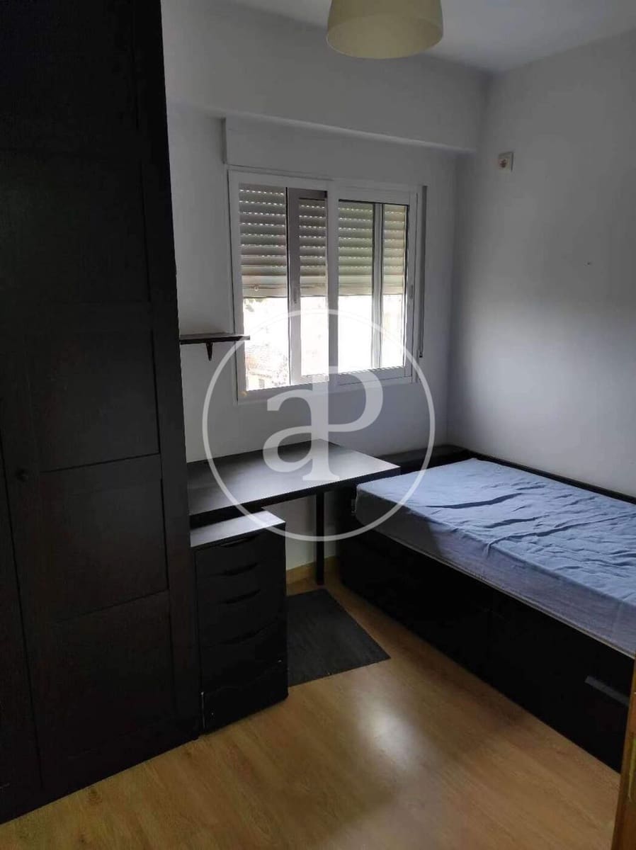 4 Zimmer Apartment zu vermieten in Benimamet - 1.100 € (Ref: 9474258)