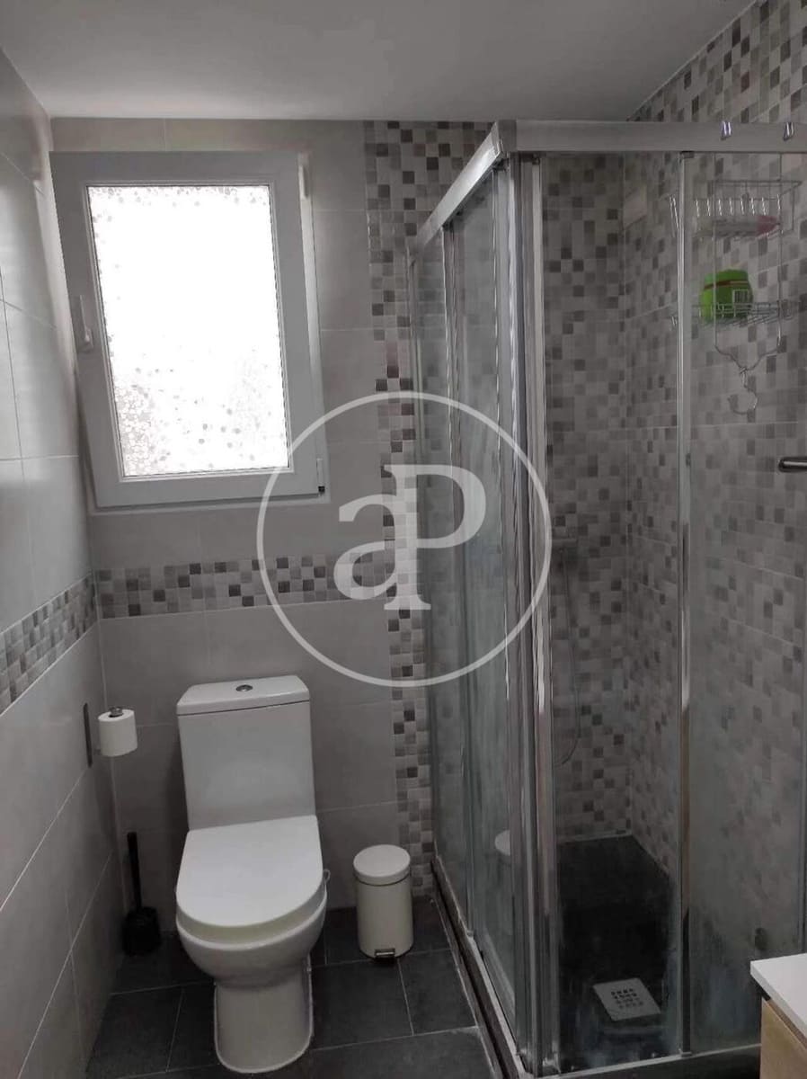 4 Zimmer Apartment zu vermieten in Benimamet - 1.100 € (Ref: 9474258)