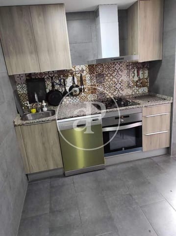 4 soveværelse Lejlighed til leje i Benimamet, Valencia by - € 1.100 (Ref: 9474258)