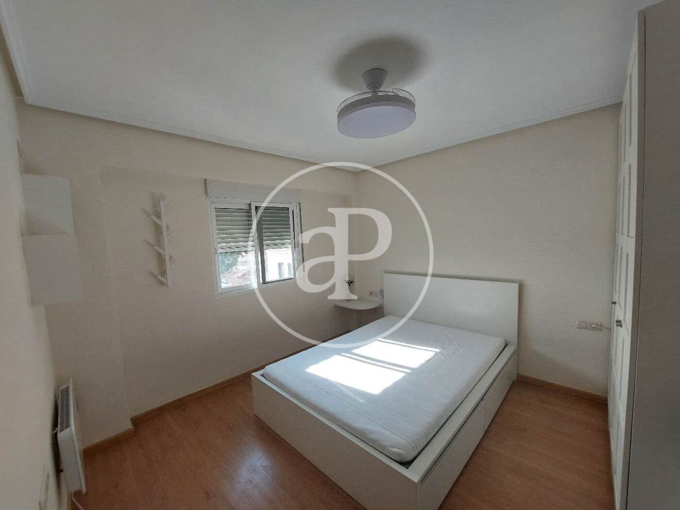 4 Zimmer Apartment zu vermieten in Benimamet - 1.100 € (Ref: 9474258)