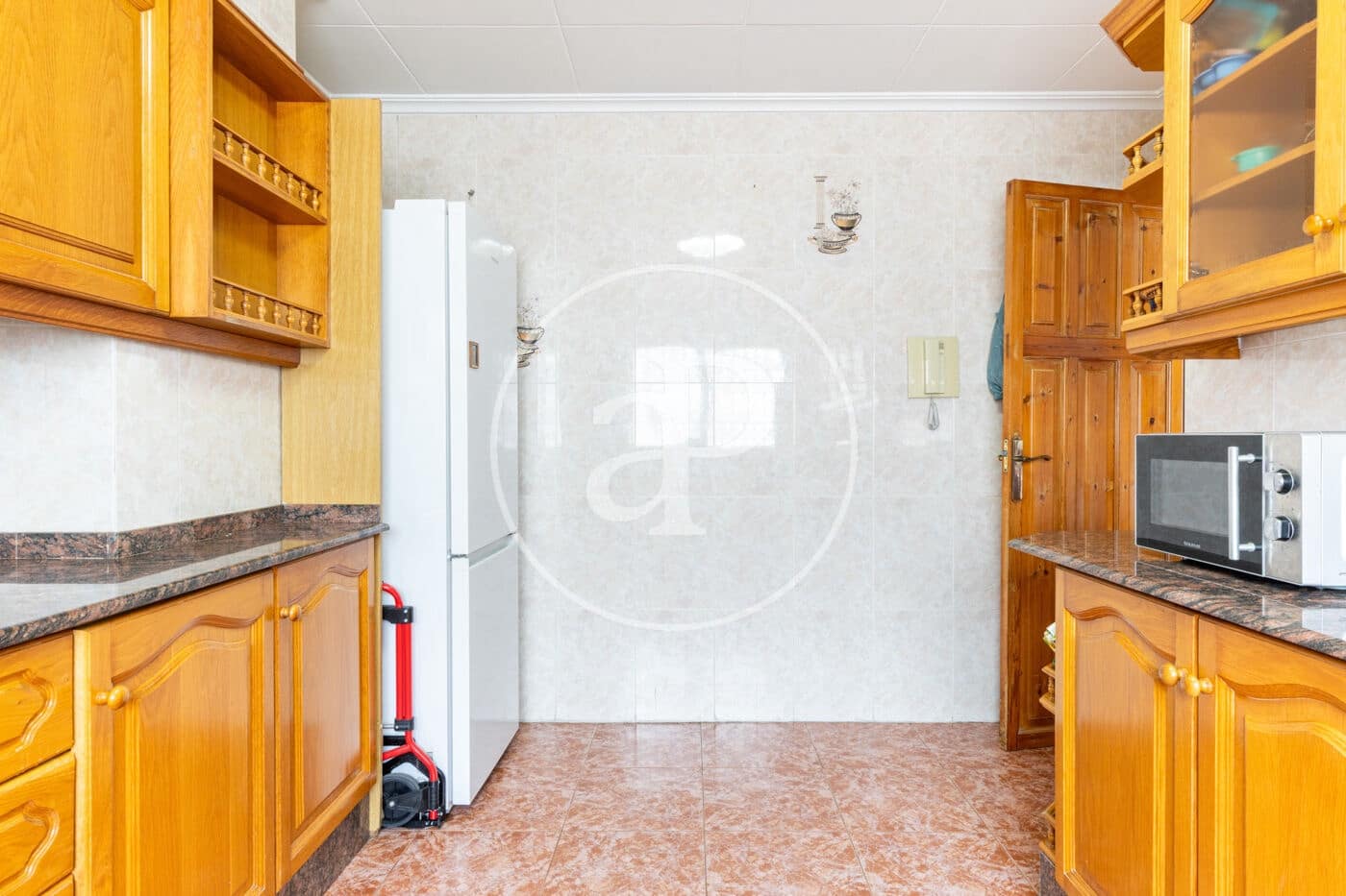 Apartamento de 5 habitaciones en València ciudad en alquiler - 1.900 € (Ref: 9482099)