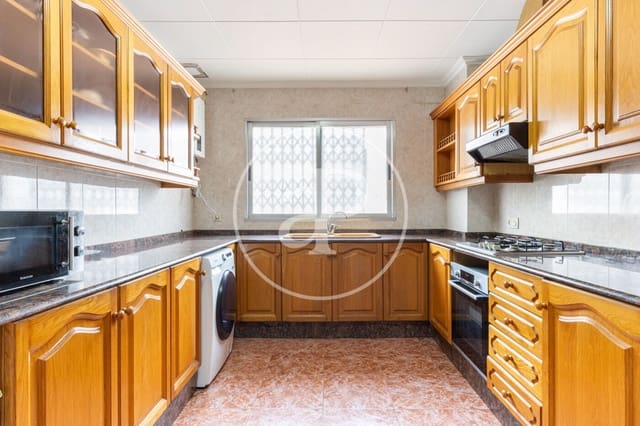 Apartamento de 5 habitaciones en Russafa, València ciudad en alquiler - 1.900 € (Ref: 9482099)