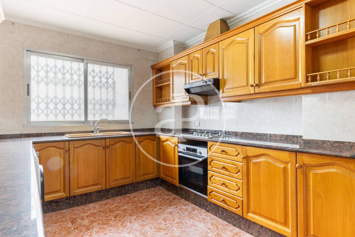 Apartamento de 5 habitaciones en València ciudad en alquiler - 1.900 € (Ref: 9482099)