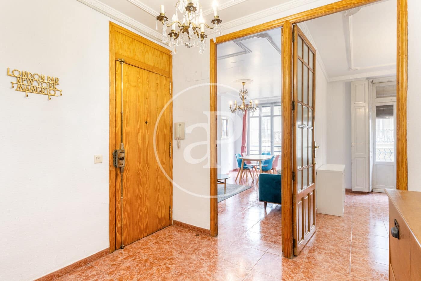 Apartamento de 5 habitaciones en València ciudad en alquiler - 1.900 € (Ref: 9482099)