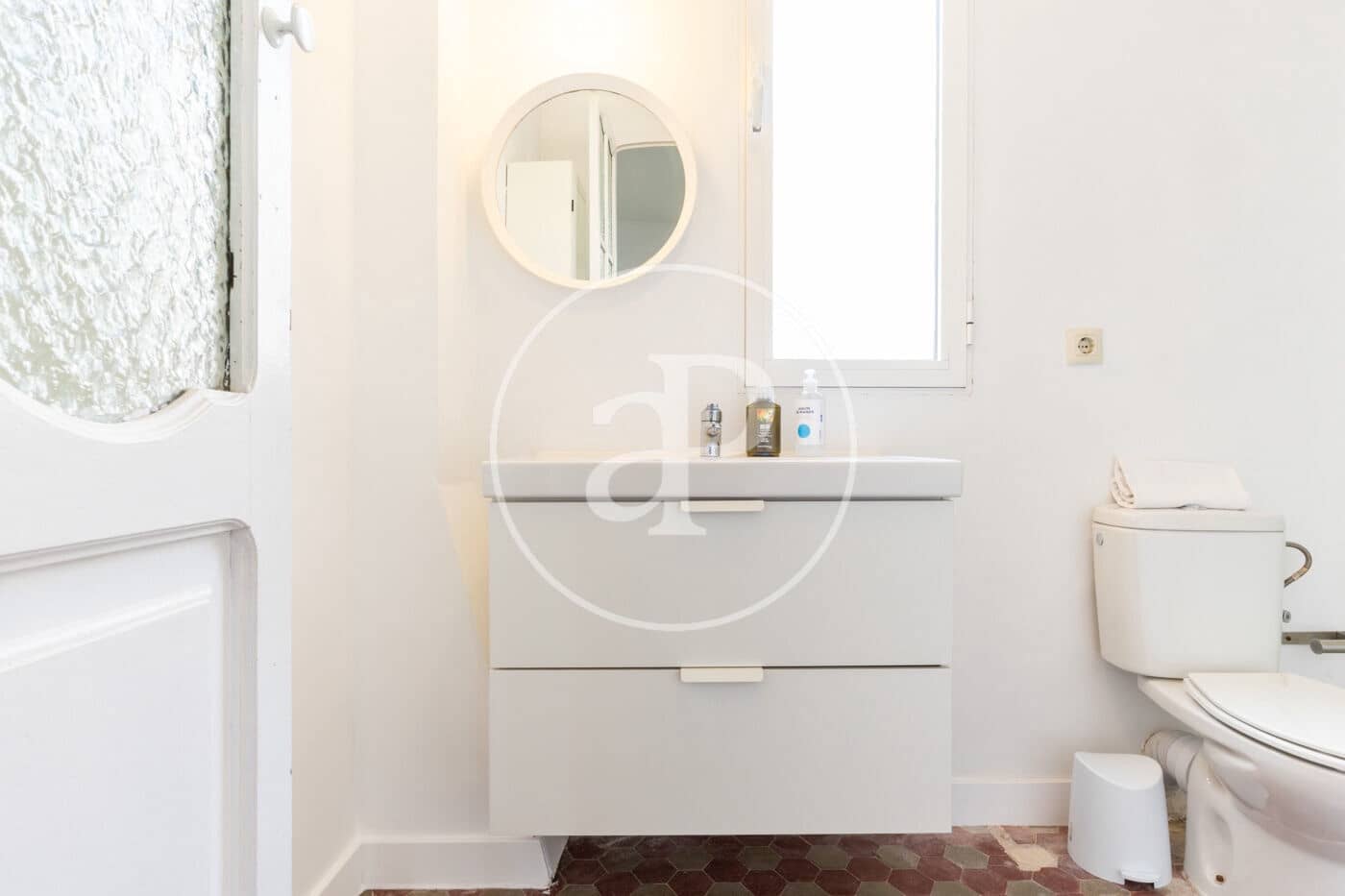 2 bedroom Apartment for rent in Valencia city - € 1,350 (Ref: 9482100)