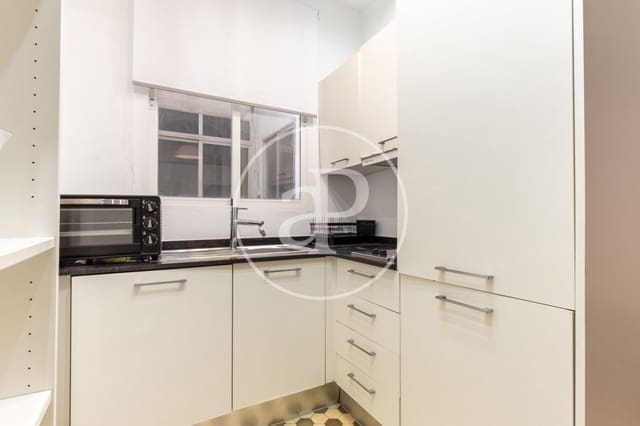 2 bedroom Apartment for rent in La Petxina, Valencia city - € 1,350 (Ref: 9482100)