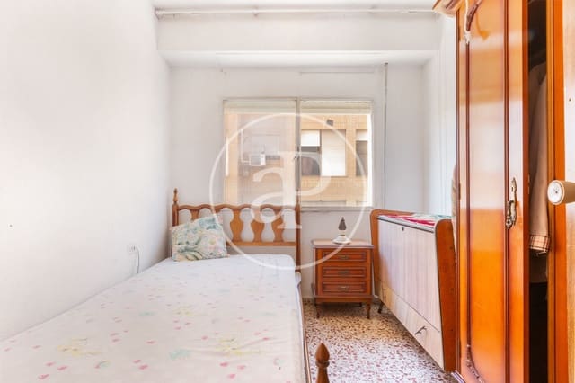 4 camera da letto Appartamento in vendita in Torrefiel, Valencia città - 250.000 € (Rif: 9482102)