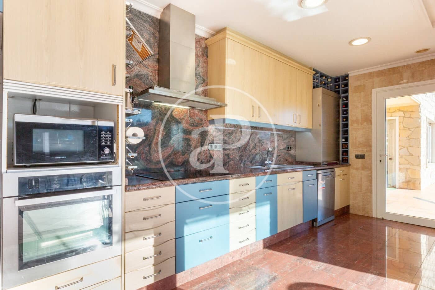 5 sypialnia Willa na sprzedaż w Serra z basenem - 790 000 € (Ref: 9483543)