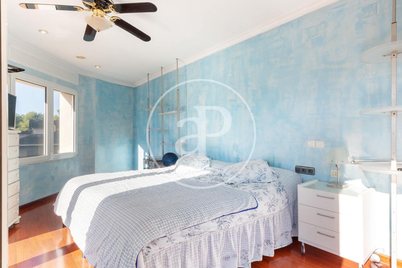 5 sypialnia Willa na sprzedaż w Serra z basenem - 790 000 € (Ref: 9483543)