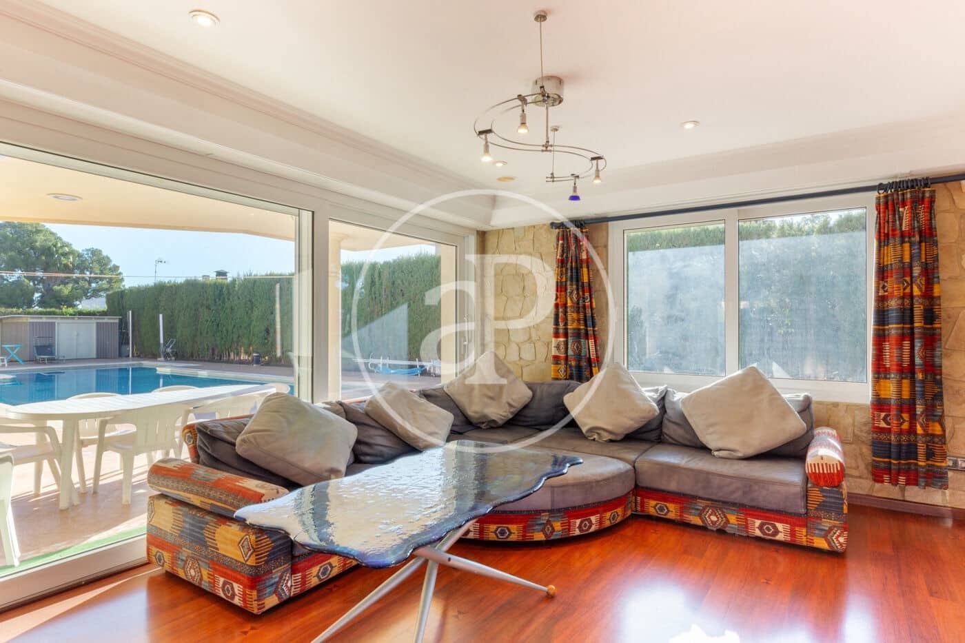 5 sypialnia Willa na sprzedaż w Serra z basenem - 790 000 € (Ref: 9483543)