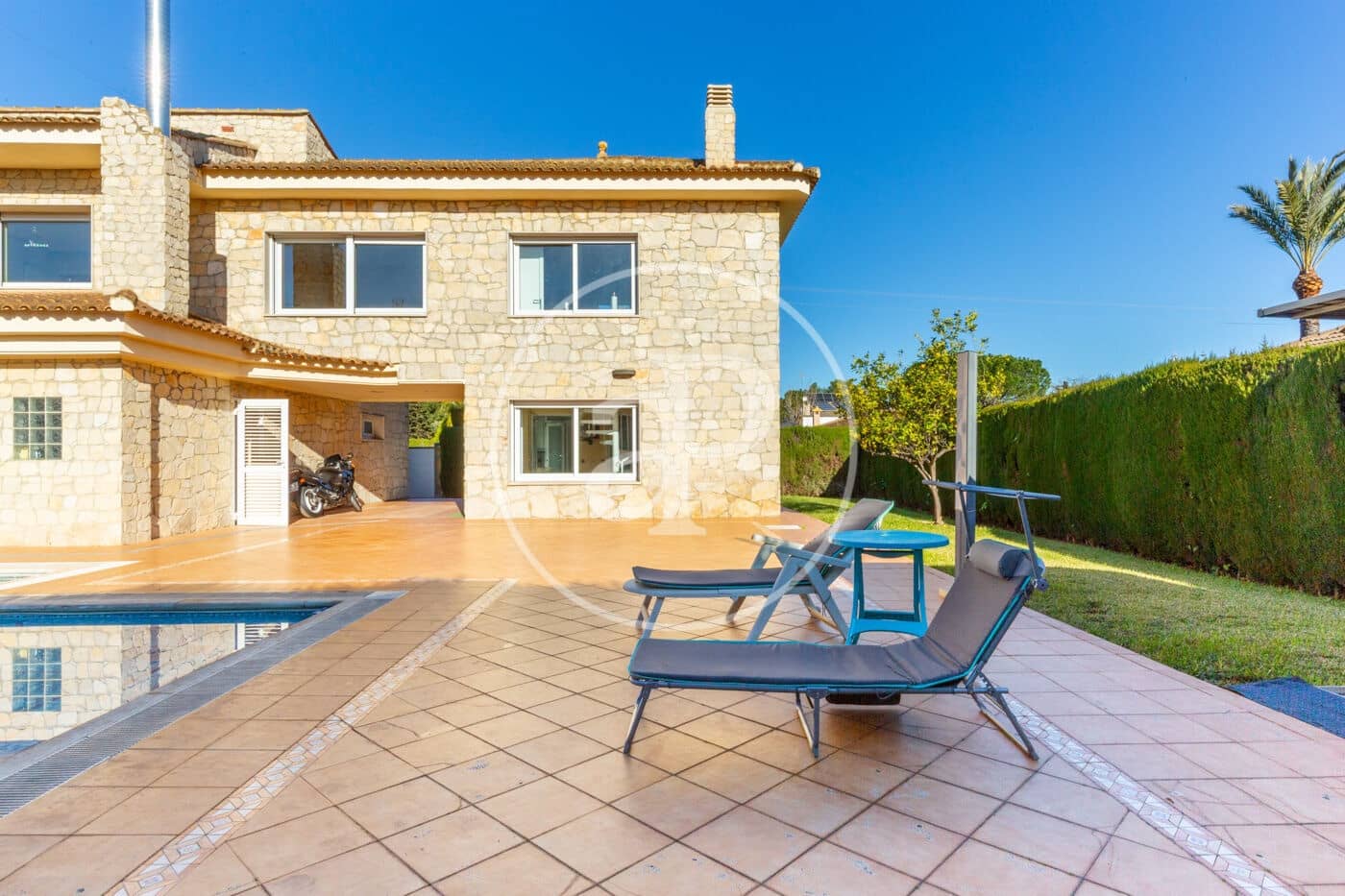 5 sypialnia Willa na sprzedaż w Serra z basenem - 790 000 € (Ref: 9483543)