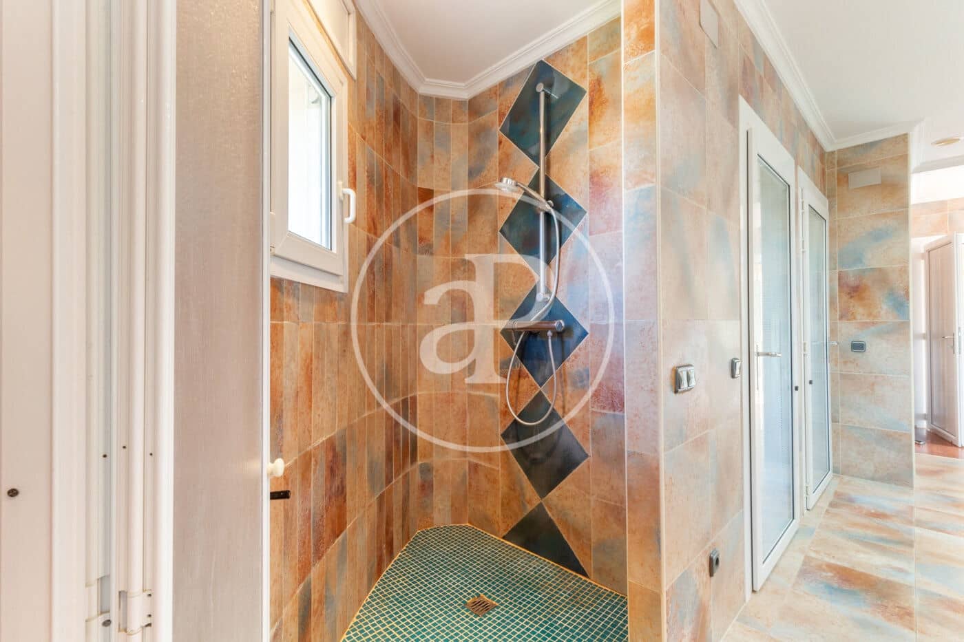 5 sypialnia Willa na sprzedaż w Serra z basenem - 790 000 € (Ref: 9483543)