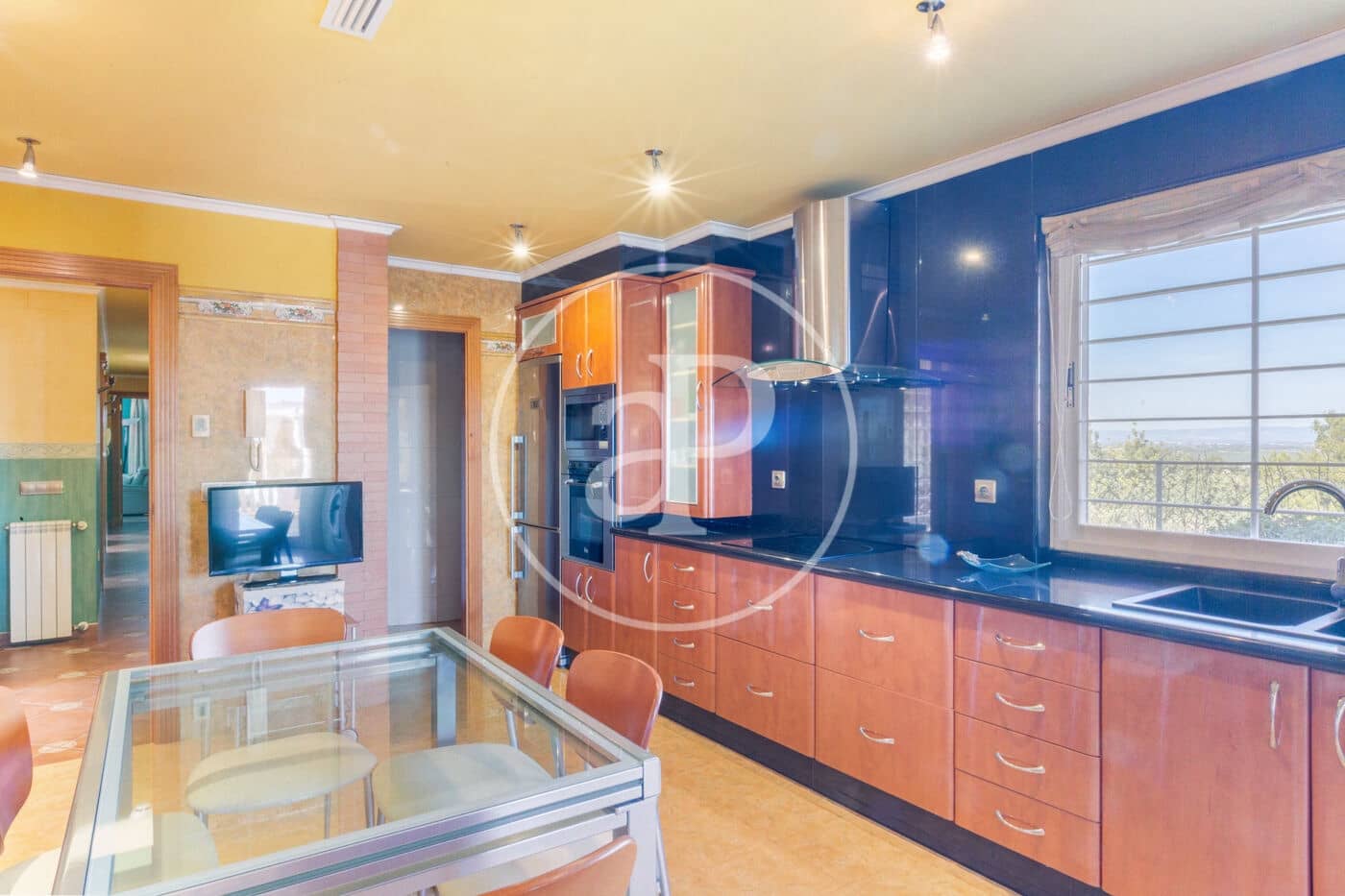 4 soveværelse Villa til salg i Montserrat med swimmingpool - € 930.000 (Ref: 9485352)