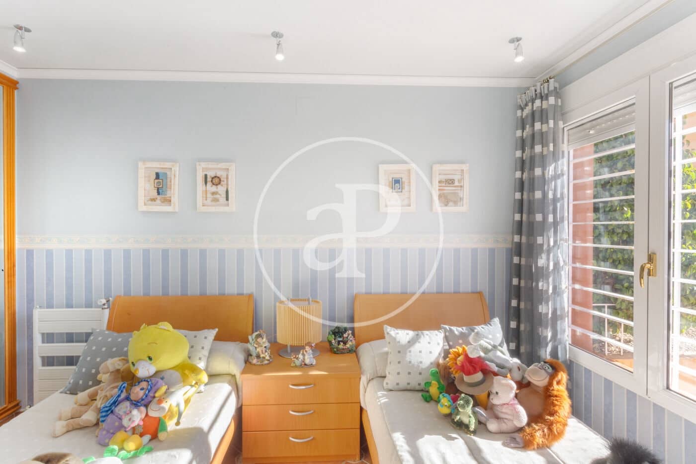 4 soveværelse Villa til salg i Montserrat med swimmingpool - € 930.000 (Ref: 9485352)