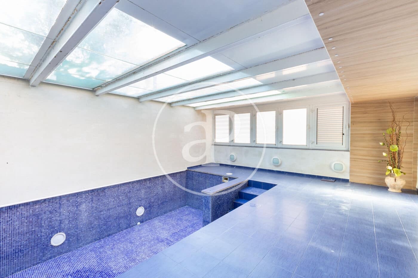 4 soveværelse Villa til salg i Montserrat med swimmingpool - € 930.000 (Ref: 9485352)