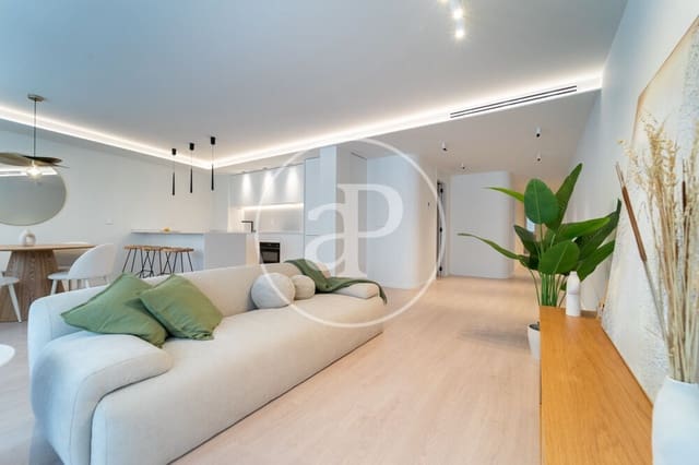 3 soveværelse Lejlighed til salg i Ensanche - Diputacion, Alicante by - € 610.000 (Ref: 9485353)