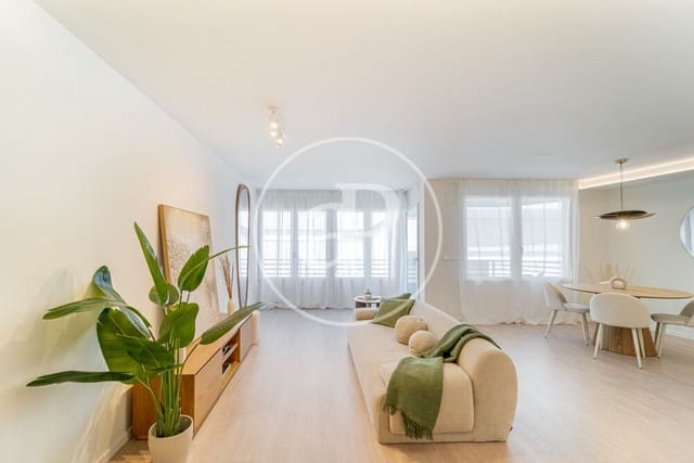 3 soveværelse Lejlighed til salg i Ensanche - Diputacion, Alicante by - € 610.000 (Ref: 9485353)