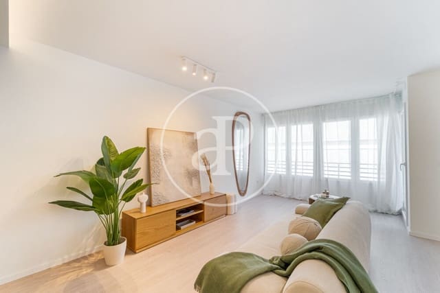 3 soveværelse Lejlighed til salg i Ensanche - Diputacion, Alicante by - € 610.000 (Ref: 9485353)