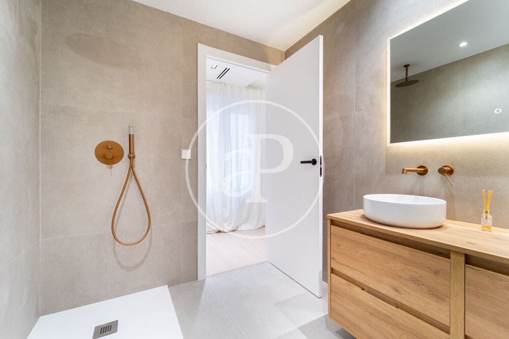 3 chambre Appartement à vendre à Alicante ville - 610 000 € (Ref: 9485353)