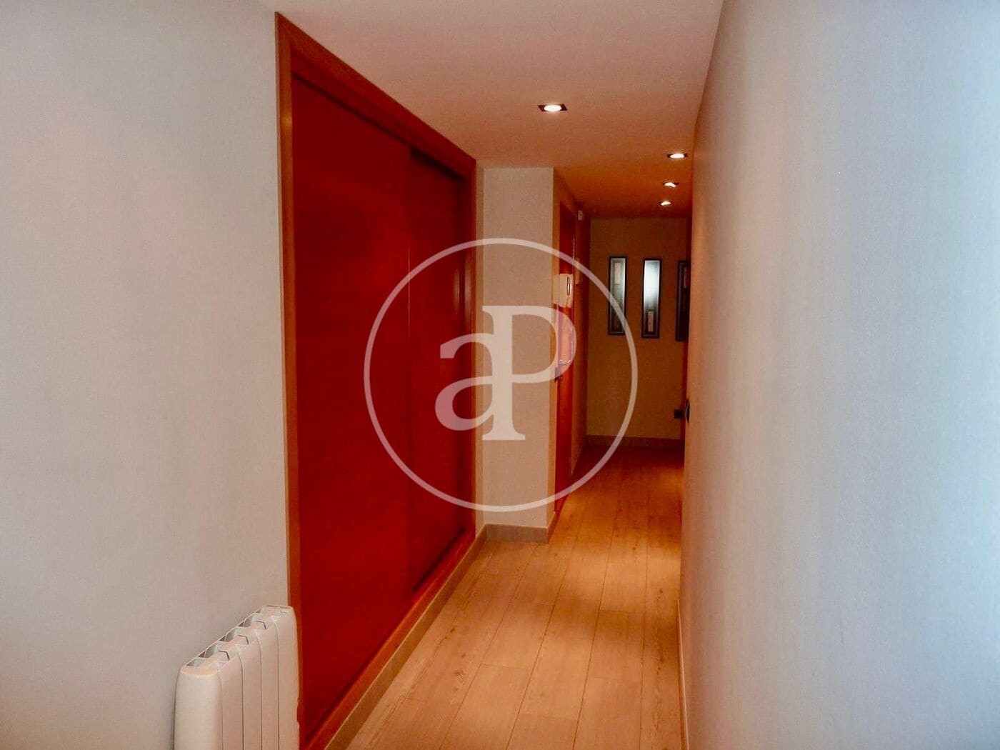 Apartamento de 3 habitaciones en València ciudad en alquiler - 1.200 € (Ref: 9488380)