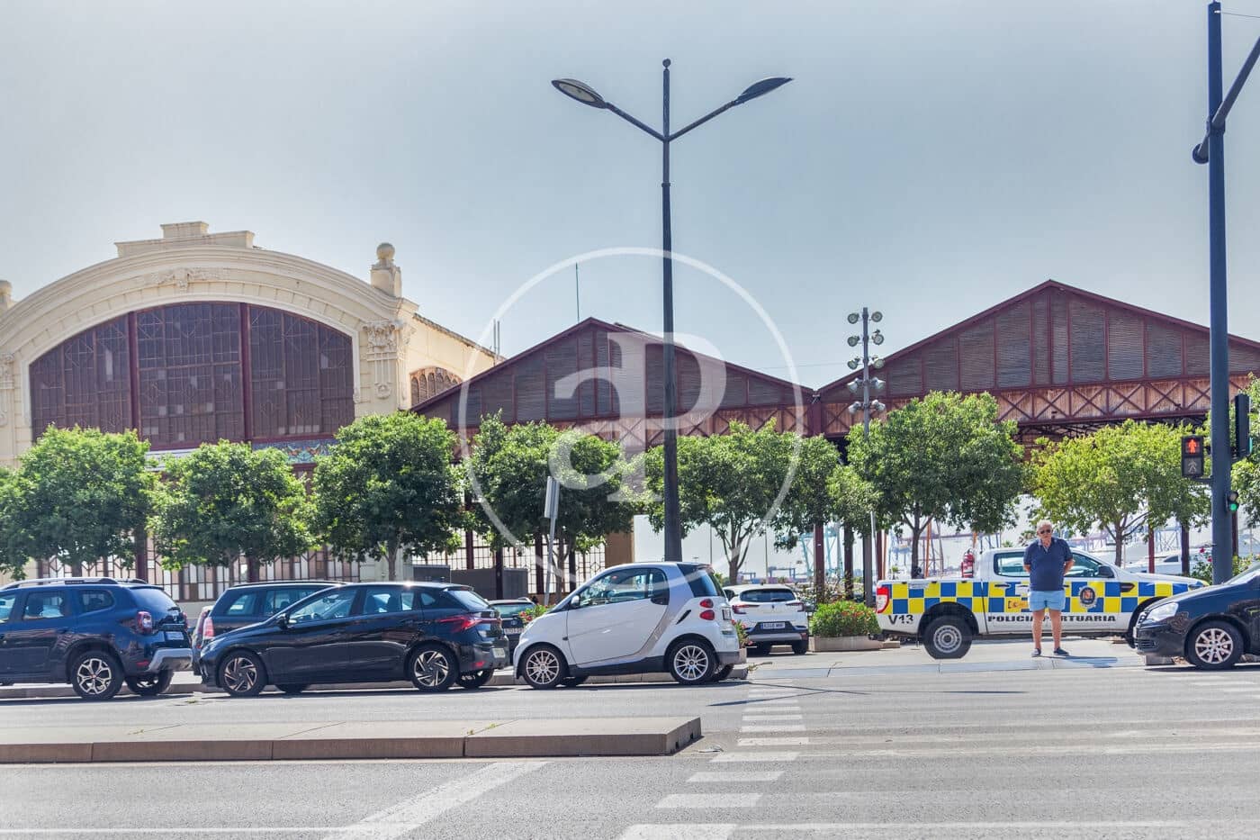 Apartamento de 3 habitaciones en València ciudad en alquiler - 1.200 € (Ref: 9488380)