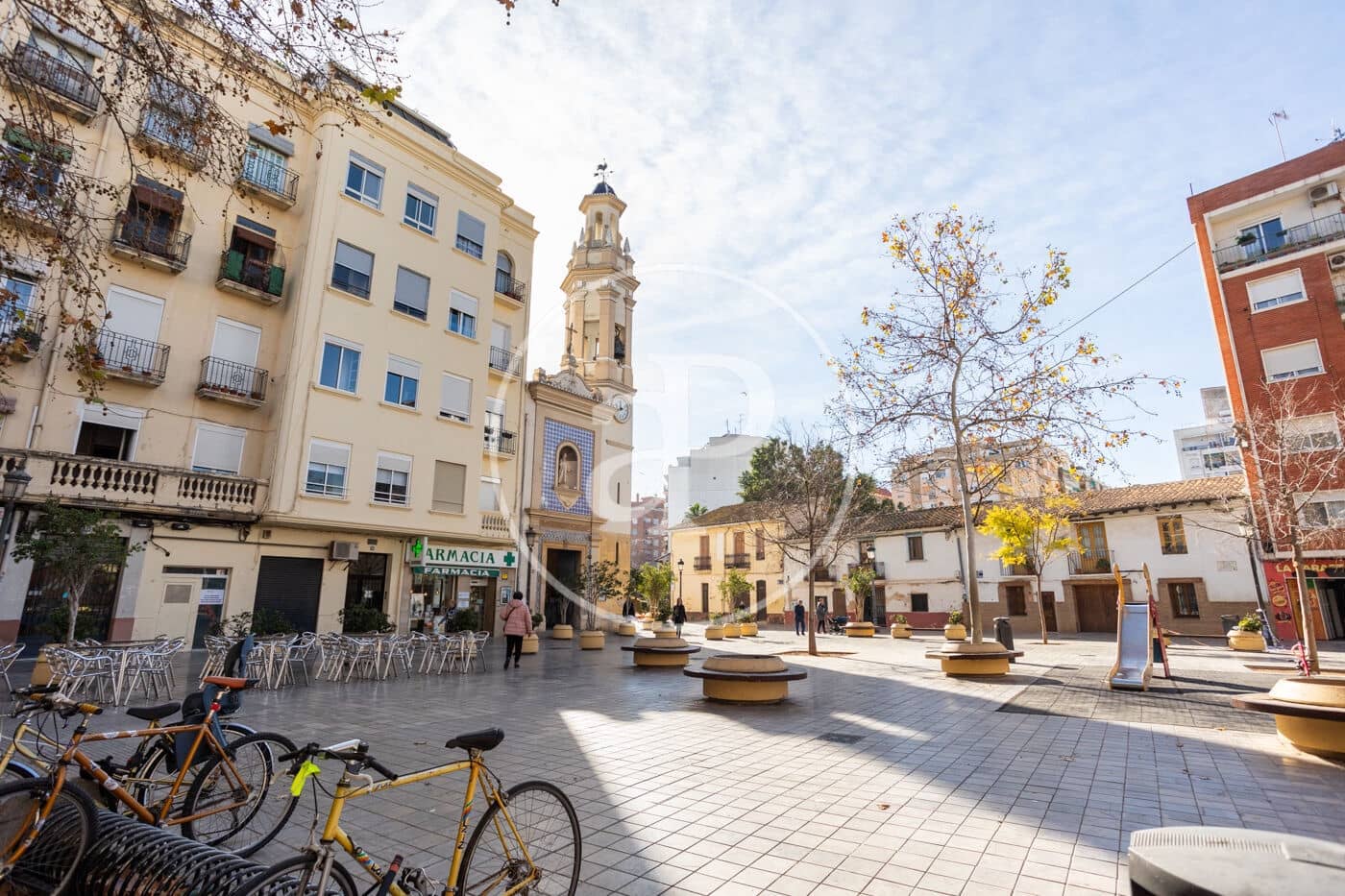 3 bedroom Apartment for rent in Valencia city - € 1,200 (Ref: 9491500)