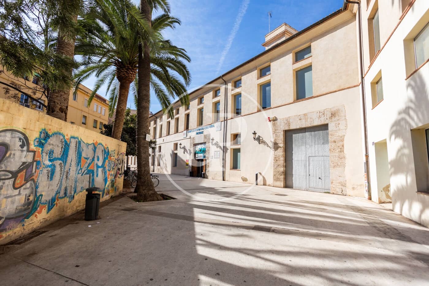 3 bedroom Apartment for rent in Valencia city - € 1,200 (Ref: 9491500)