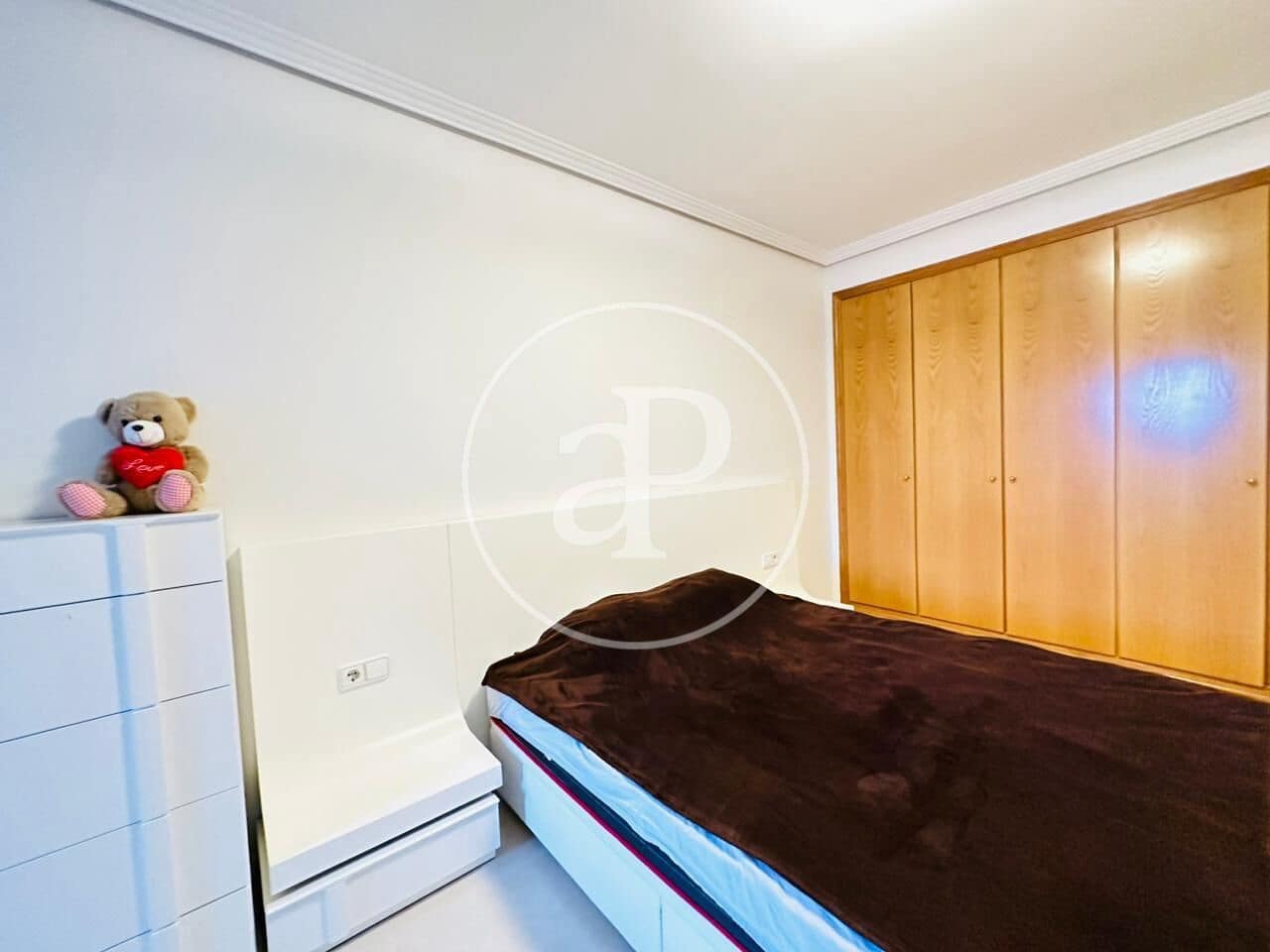 2 sypialnia Apartament do wynajęcia w Miasto Walencja z basenem - 1 900 € (Ref: 9491503)