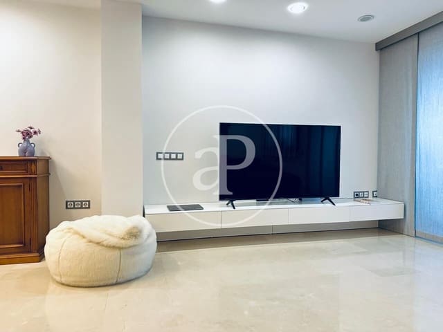 2 sypialnia Apartament do wynajęcia w Mestalla, Miasto Walencja z basenem - 1 900 € (Ref: 9491503)