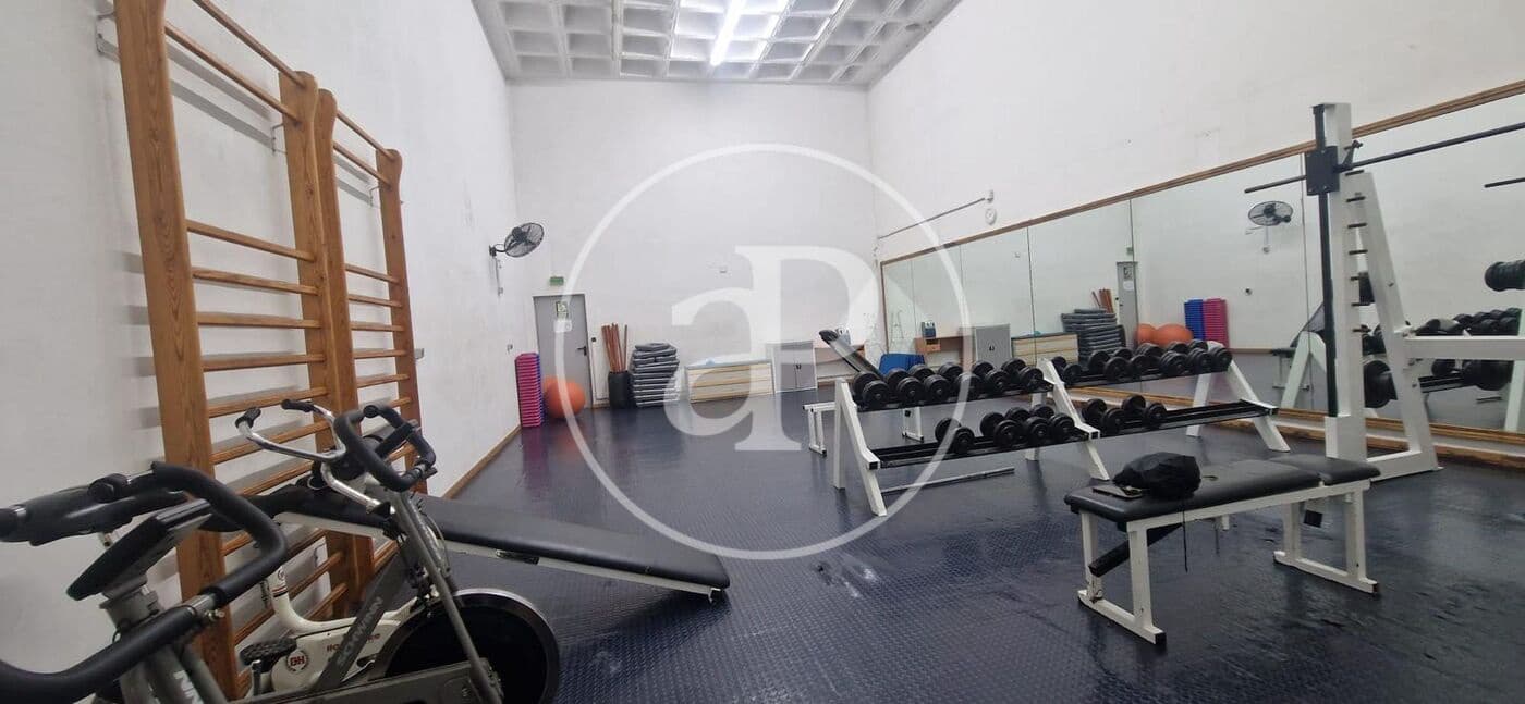 2 sypialnia Apartament do wynajęcia w Miasto Walencja z basenem - 1 900 € (Ref: 9491503)