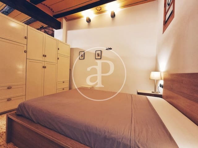 Apartment for rent in El Pilar, Valencia city - € 1,200 (Ref: 9495352)